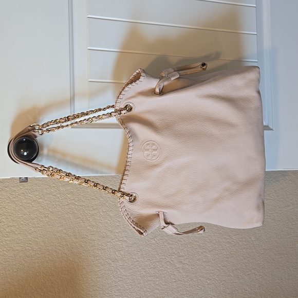 Tory Burch Marion Slouchy Tote - Picture 16 of 16